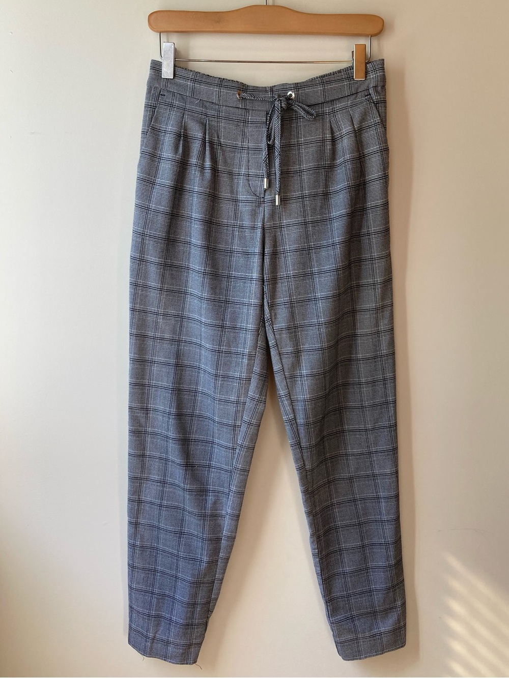 Dynamite Grey Plaid Jogger Style Dress Pants